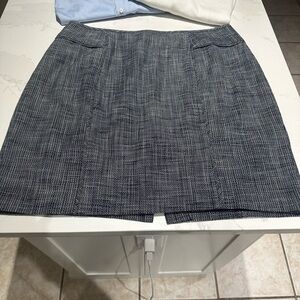 Banana Republic Textured Navy/White Mini Skirt